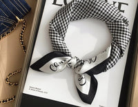 Tomorrow Fashion Scarf 495515