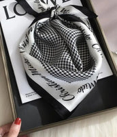 Tomorrow Fashion Scarf 495515